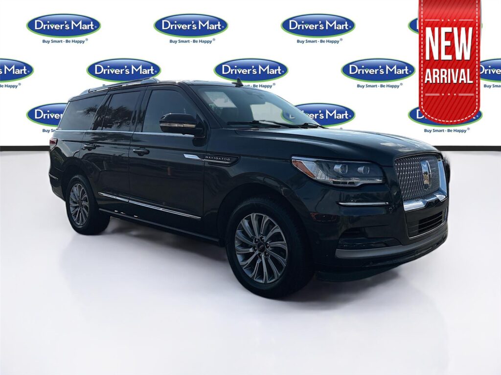 2023 Lincoln Navigator Standard